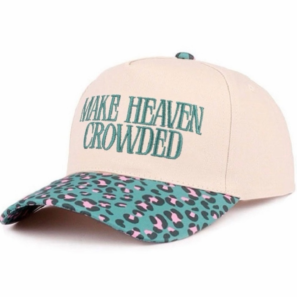 Nwt Women’s Cream and Teal Leopard Print Cap. Make Heaven Crowded